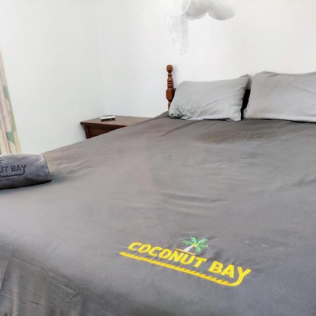 Coconut Bay Apartments Flic en Flac Экстерьер фото