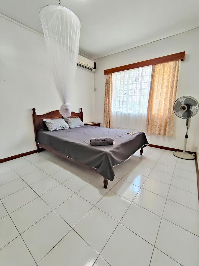 Coconut Bay Apartments Flic en Flac Экстерьер фото